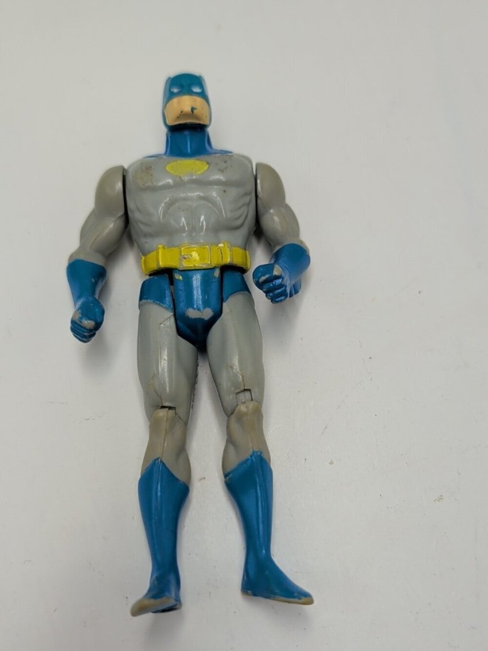Kenner DC Super Powers BATMAN Figure Vintage 1984 Damage No Cape Loose Rare Blue